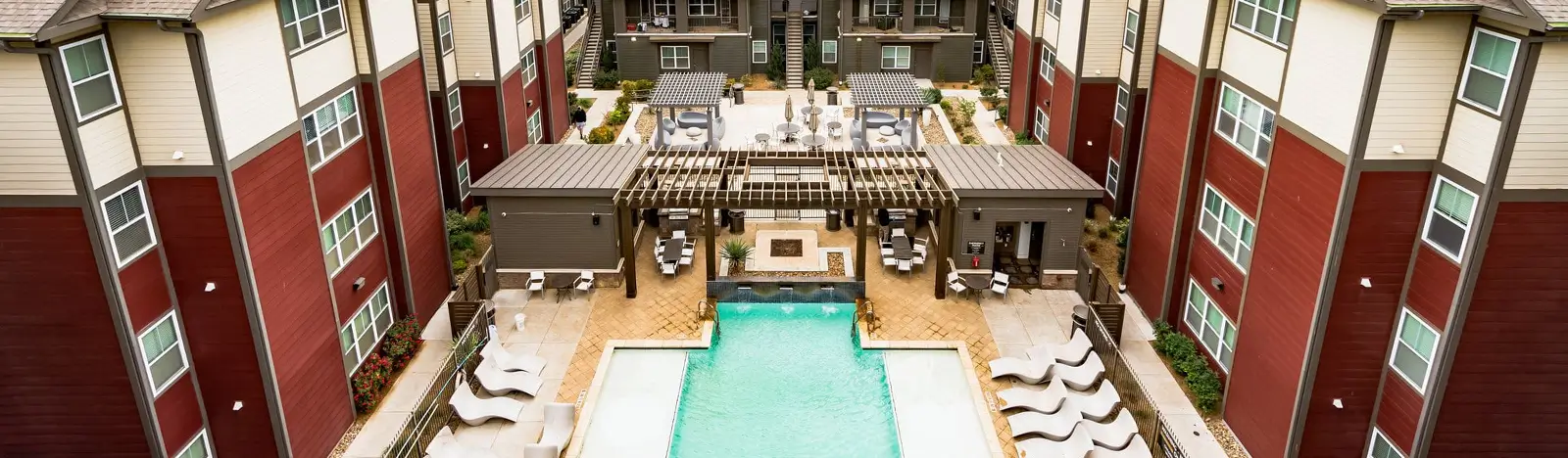 Special Banner Of The Bloc Apartments